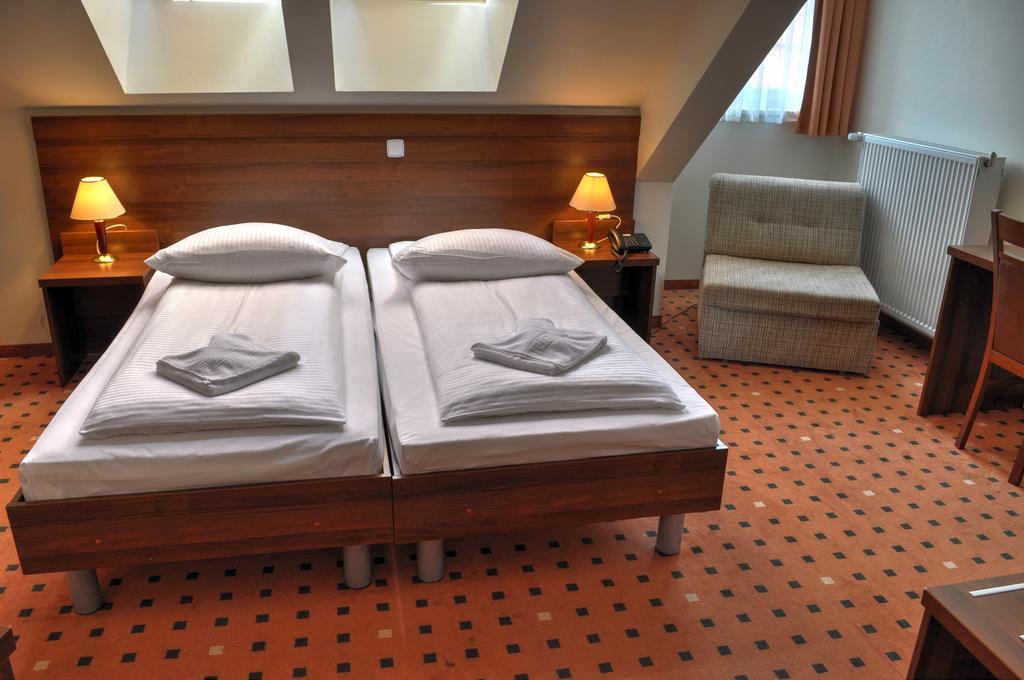 Hotel Europa City Берлин Екстериор снимка