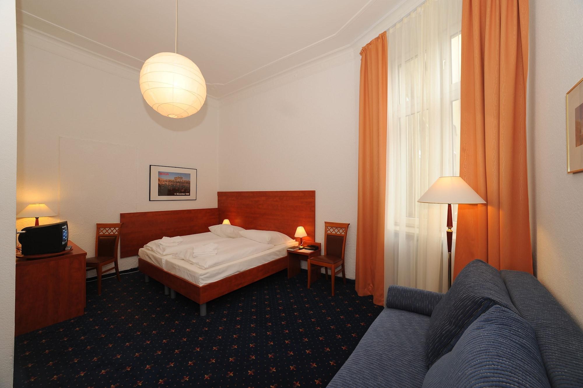 Hotel Europa City Берлин Стая снимка