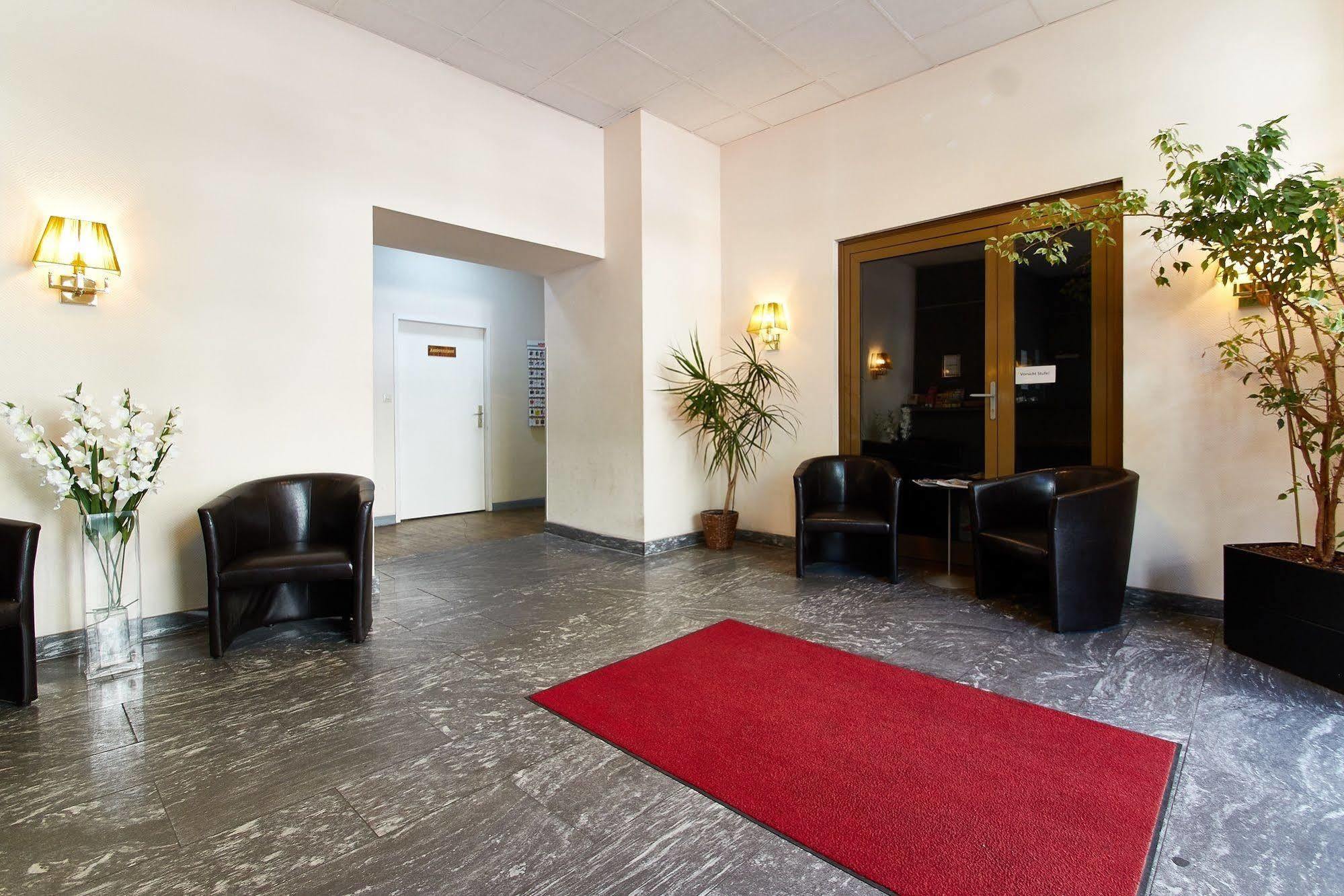 Hotel Europa City Берлин Екстериор снимка
